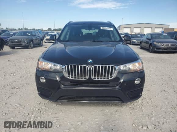 2017 BMW X3 sDrive28i with VIN 5UXWZ7C5XH0V85132, listed as a Copart auction lot 82264555 with 276,154 mi miles and Clean title. Bid and sale history available at DreamBid. Image 5.