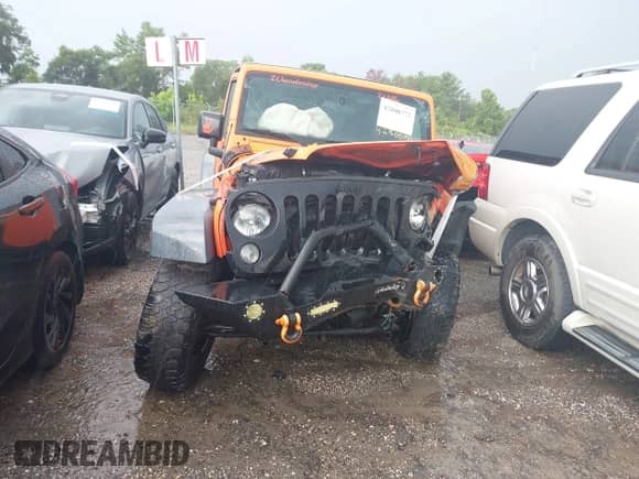 2015 Jeep Wrangler Sport with VIN 1C4AJWAG7FL645882, listed as a IAAI auction lot 42800772 with 54,307 mi miles and . Bid and sale history available at DreamBid. Image 6.