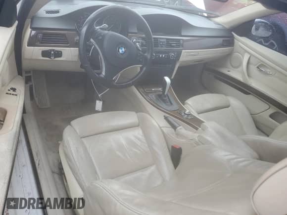 2009 BMW 3 Series 335i с VIN WBAWB73599P045069, выставлен на аукционе Copart как лот 45226475 с пробегом Не указан миль и Чистый • Clean title. История ставок и продаж доступна на DreamBid. Изображение 8.