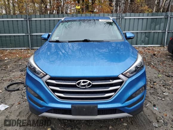 2017 Hyundai Tucson Value z VIN KM8J3CA20HU388103, wystawiony jako Copart lot #77238844 z przebiegiem 78 612 mil mil oraz Szkoda całkowita • Salvage title. Historia ofert i sprzedaży dostępna na DreamBid. Obrazek 5.
