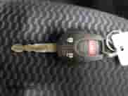 2015 Nissan Note S Plus z VIN 3N1CE2CP1FL366891, wystawiony jako IAAI lot #43053008 z przebiegiem 56 330 mil mil oraz . Historia ofert i sprzedaży dostępna na DreamBid. Obrazek 11.