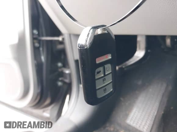 2018 Honda Pilot EX-L z VIN 5FNYF6H5XJB033367, wystawiony jako IAAI lot #43312776 z przebiegiem 181 125 mil mil oraz . Historia ofert i sprzedaży dostępna na DreamBid. Obrazek 11.