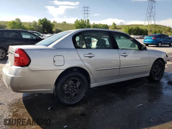 2008 Chevrolet Malibu Classic LT с VIN 1G1ZT58N48F147872, выставлен на аукционе Copart как лот 60327625 с пробегом 229 768 миль миль и Списание • Salvage title. История ставок и продаж доступна на DreamBid. Изображение 3.