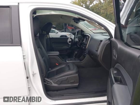 2019 Chevrolet Colorado 4WD Z71 с VIN 1GCGTDEN7K1134261, выставлен на аукционе IAAI как лот 43385362 с пробегом 79 805 миль миль и . История ставок и продаж доступна на DreamBid. Изображение 5.