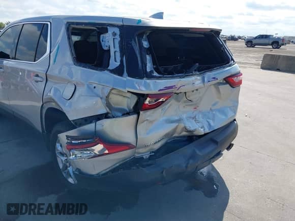 2020 Chevrolet Traverse LS с VIN 1GNERFKW1LJ250465, выставлен на аукционе IAAI как лот 43244251 с пробегом 124 464 миль миль и . История ставок и продаж доступна на DreamBid. Изображение 6.