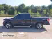 2013 Ford F-150 XL z VIN 1FTFX1CF1DKD46953, wystawiony jako IAAI lot #43164098 z przebiegiem 177 942 mil mil oraz . Historia ofert i sprzedaży dostępna na DreamBid. Obrazek 14.