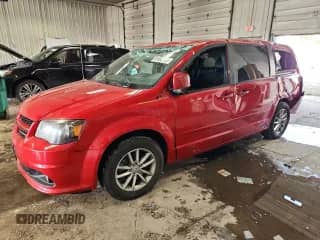 2014 Dodge Grand Caravan R/T with VIN 2C4RDGEG7ER366092, listed as a Copart auction lot 81850135 with 121,820 mi miles and Non repairable. Bid and sale history available at DreamBid. Image 1.