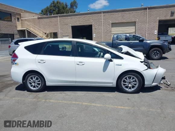 2016 Toyota Prius Two z VIN JTDZN3EU8GJ042149, wystawiony jako IAAI lot #42794436 z przebiegiem 342 452 mil mil oraz . Historia ofert i sprzedaży dostępna na DreamBid. Obrazek 14.