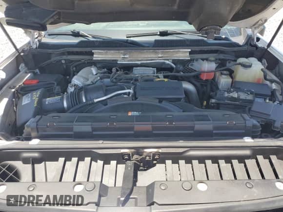 2020 Chevrolet Silverado 3500HD High Country с VIN 1GC4YVEYXLF152701, выставлен на аукционе Copart как лот 57437885 с пробегом 131 341 миль миль и Списание • Salvage title. История ставок и продаж доступна на DreamBid. Изображение 11.