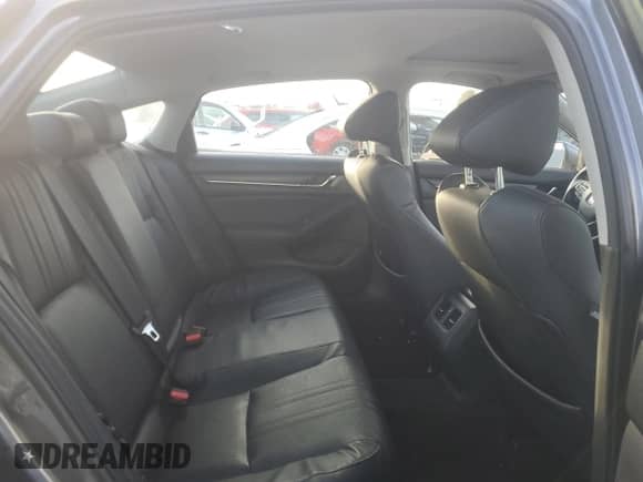 2018 Honda Accord EX-L с VIN 1HGCV1F59JA116947, выставлен на аукционе Copart как лот 89642265 с пробегом 173 266 миль миль и Чистый • Clean title. История ставок и продаж доступна на DreamBid. Изображение 10.