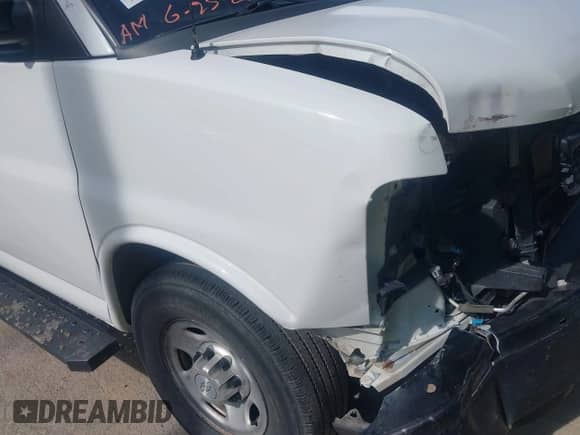 2018 Chevrolet Express Cargo с VIN 1GCWGAFG5J1238325, выставлен на аукционе IAAI как лот 42517616 с пробегом 127 794 миль миль и . История ставок и продаж доступна на DreamBid. Изображение 18.