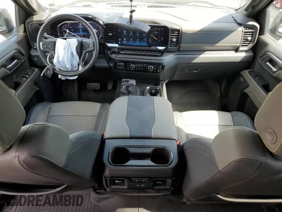 2024 Chevrolet Silverado 1500 ZR2 с VIN 3GCUDHELXRG177221, выставлен на аукционе Copart как лот 61644005 с пробегом 19 136 миль миль и Списание • Salvage title. История ставок и продаж доступна на DreamBid. Изображение 8.