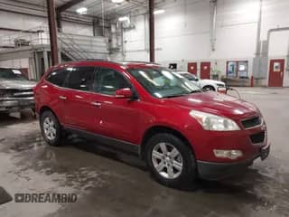 2012 Chevrolet Traverse 1LT z VIN 1GNKVGED0CJ115881, wystawiony jako IAAI lot #42820629 z przebiegiem 165 394 mil mil oraz . Historia ofert i sprzedaży dostępna na DreamBid. Obrazek 1.