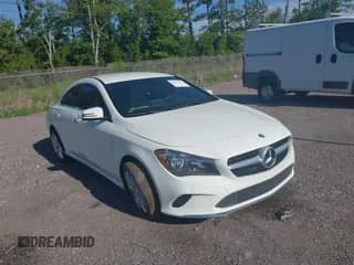 2017 Mercedes-Benz CLA 250 с VIN WDDSJ4EB0HN403827, выставлен на аукционе IAAI как лот 42861467 с пробегом 51 752 миль миль и . История ставок и продаж доступна на DreamBid. Изображение 1.