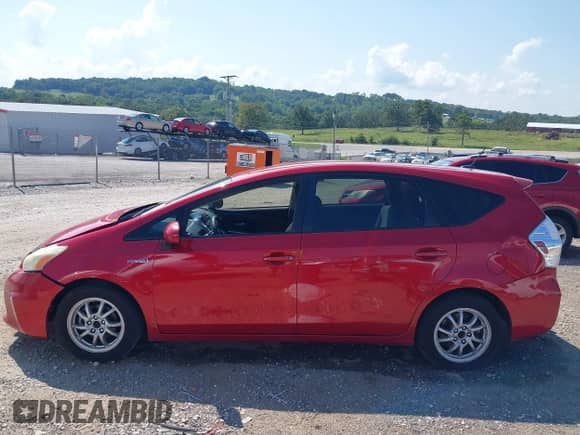 2012 Toyota Prius Two z VIN JTDZN3EUXC3049165, wystawiony jako IAAI lot #42971237 z przebiegiem Nie podano mil oraz . Historia ofert i sprzedaży dostępna na DreamBid. Obrazek 15.