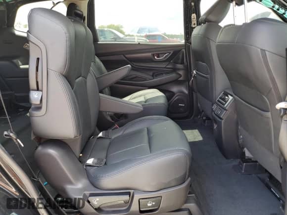 2025 Subaru Ascent Onyx Edition Touring with VIN 4S4WMAWD3S3400632, listed as a Copart auction lot 59804745 with 4,448 mi miles and Salvage title. Bid and sale history available at DreamBid. Image 11.