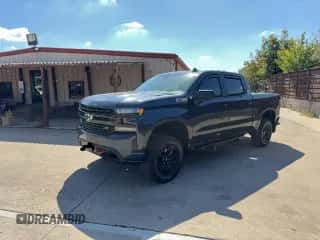 2019 Chevrolet Silverado 1500 LT Trail Boss z VIN 3GCPYFEDXKG194329, wystawiony jako Copart lot #85728635 z przebiegiem 72 766 mil mil oraz Czysty tytuł • Clean title. Historia ofert i sprzedaży dostępna na DreamBid. Obrazek 2.