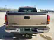 2005 GMC Sierra 1500 SLT z VIN 2GTEC13T251131726, wystawiony jako Copart lot #52334705 z przebiegiem 109 319 mil mil oraz Szkoda całkowita • Salvage title. Historia ofert i sprzedaży dostępna na DreamBid. Obrazek 6.