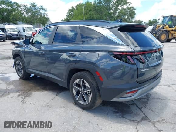 2025 Hyundai Tucson SEL Convenience с VIN 5NMJC3DE0SH454674, выставлен на аукционе IAAI как лот 42259935 с пробегом 8 285 миль миль и . История ставок и продаж доступна на DreamBid. Изображение 3.