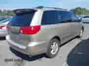 2006 Toyota Sienna XLE z VIN 5TDBA22C26S071263, wystawiony jako IAAI lot #43251454 z przebiegiem 211 032 mil mil oraz . Historia ofert i sprzedaży dostępna na DreamBid. Obrazek 4.