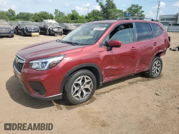 2020 Subaru Forester Premium с VIN JF2SKAGC3LH550261, выставлен на аукционе Copart как лот 63109305 с пробегом 55 608 миль миль и Списание • Salvage title. История ставок и продаж доступна на DreamBid. Изображение 1.