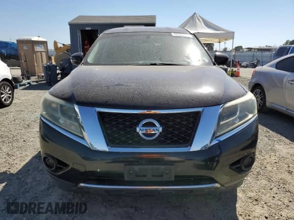 2014 Nissan Pathfinder SL with VIN 5N1AR2MN3EC652057, listed as a Copart auction lot 72360874 with 135,775 mi miles and Clean title. Bid and sale history available at DreamBid. Image 5.