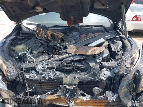 2024 Mitsubishi Outlander SE with VIN JA4J3VA8XRZ004752, listed as a IAAI auction lot 42439968 with Not provided miles and . Bid and sale history available at DreamBid. Image 10.