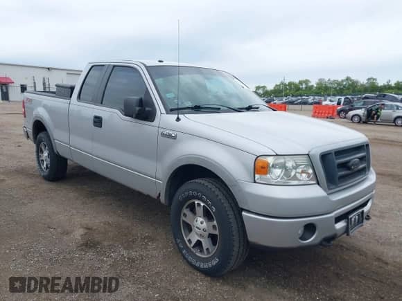 2007 Ford F-150 XLT with VIN 1FTPX14V27NA52359, listed as a IAAI auction lot 42330019 with 133,481 mi miles and . Bid and sale history available at DreamBid. Image 1.