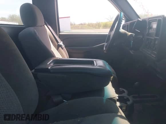 2007 Chevrolet Silverado 1500 Work Truck с VIN 3GCEK14V77G230233, выставлен на аукционе IAAI как лот 42068907 с пробегом 202 525 миль миль и . История ставок и продаж доступна на DreamBid. Изображение 8.