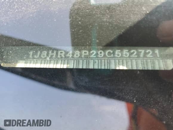 2009 Jeep Grand Cherokee Laredo с VIN 1J8HR48P29C552721, выставлен на аукционе Copart как лот 65622605 с пробегом 115 493 миль миль и Списание • Salvage title. История ставок и продаж доступна на DreamBid. Изображение 13.