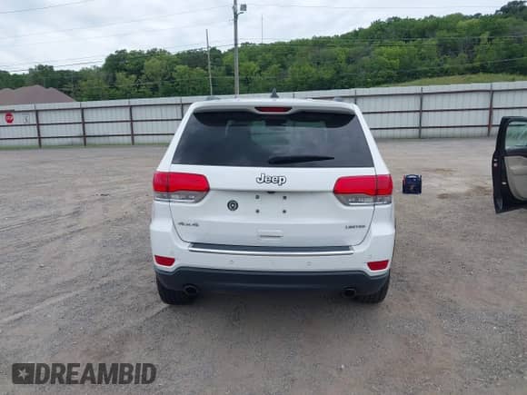 2014 Jeep Grand Cherokee Limited с VIN 1C4RJFBG3EC458929, выставлен на аукционе IAAI как лот 42842117 с пробегом 163 625 миль миль и . История ставок и продаж доступна на DreamBid. Изображение 17.