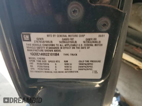 2002 Chevrolet Silverado 1500 с VIN 1GCEC14VX2Z101084, выставлен на аукционе Copart как лот 46170985 с пробегом Не указан миль и На запчасти • Non repairable. История ставок и продаж доступна на DreamBid. Изображение 12.