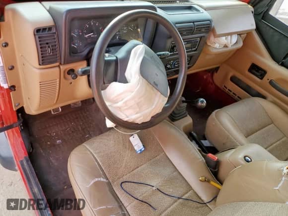 2000 Jeep Wrangler SE with VIN 1J4FA29P4YP798115, listed as a Copart auction lot 80751605 with 119,345 mi miles and Salvage title. Bid and sale history available at DreamBid. Image 8.