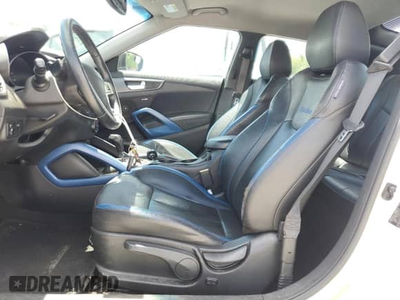 2013 Hyundai Veloster Turbo с VIN KMHTC6AE8DU172644, выставлен на аукционе Copart как лот 64363485 с пробегом 80 245 миль миль и Списание • Salvage title. История ставок и продаж доступна на DreamBid. Изображение 7.