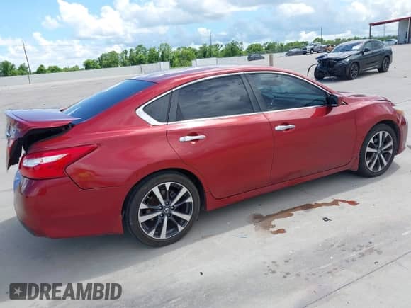 2016 Nissan Altima SL с VIN 1N4AL3AP2GC180718, выставлен на аукционе IAAI как лот 42615852 с пробегом 138 910 миль миль и . История ставок и продаж доступна на DreamBid. Изображение 4.