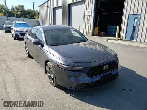 2023 Honda Accord EX-L z VIN 1HGCY2F6XPA000980, wystawiony jako Copart lot #82172995 z przebiegiem 31 005 mil mil oraz Szkoda całkowita • Salvage title. Historia ofert i sprzedaży dostępna na DreamBid. Obrazek 13.