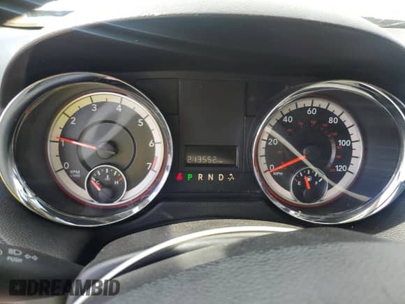 2017 Dodge Grand Caravan SE Plus с VIN 2C4RDGBG5HR650250, выставлен на аукционе Copart как лот 80545145 с пробегом 213 552 миль миль и Списание • Salvage title. История ставок и продаж доступна на DreamBid. Изображение 9.