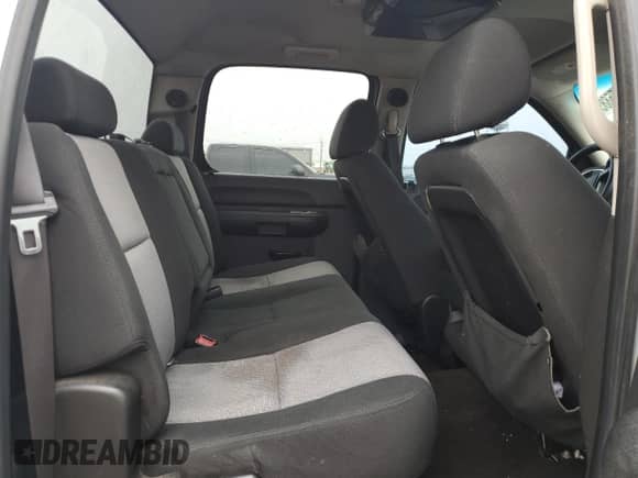 2009 Chevrolet Silverado 1500 LS с VIN 2GCEC13C391124063, выставлен на аукционе Copart как лот 61075885 с пробегом 150 656 миль миль и Списание • Salvage title. История ставок и продаж доступна на DreamBid. Изображение 10.