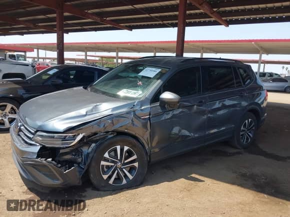 2023 Volkswagen Tiguan S с VIN 3VVRB7AX1PM110618, выставлен на аукционе IAAI как лот 42750580 с пробегом 16 195 миль миль и . История ставок и продаж доступна на DreamBid. Изображение 6.