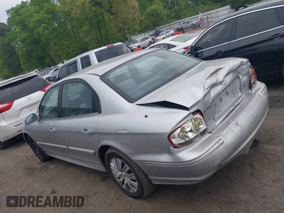 2003 Hyundai Sonata with VIN KMHWF25H23A858454, listed as a IAAI auction lot 42016877 with 135,539 mi miles and . Bid and sale history available at DreamBid. Image 14.