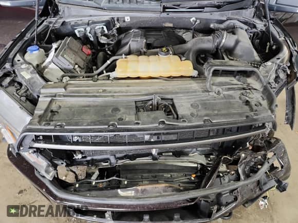 2018 Ford F-150 XLT z VIN 1FTEW1EP7JFB82021, wystawiony jako Copart lot #87015425 z przebiegiem 178 331 mil mil oraz Nie do naprawy • Non repairable. Historia ofert i sprzedaży dostępna na DreamBid. Obrazek 11.