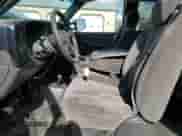 2006 Chevrolet Silverado 2500HD LT1 с VIN 1GCHK29U26E142005, выставлен на аукционе Copart как лот 56757225 с пробегом 260 467 миль миль и Списание • Salvage title. История ставок и продаж доступна на DreamBid. Изображение 7.