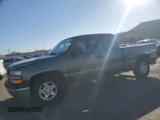 2002 Chevrolet Silverado 1500 с VIN 2GCEC19XX21127719, выставлен на аукционе Copart как лот 81200654 с пробегом 122 857 миль миль и Списание • Salvage title. История ставок и продаж доступна на DreamBid. Изображение 1.
