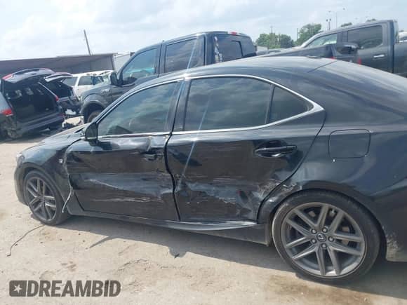 2017 Lexus IS 200t с VIN JTHBA1D21H5039829, выставлен на аукционе IAAI как лот 42251228 с пробегом 70 633 миль миль и . История ставок и продаж доступна на DreamBid. Изображение 14.