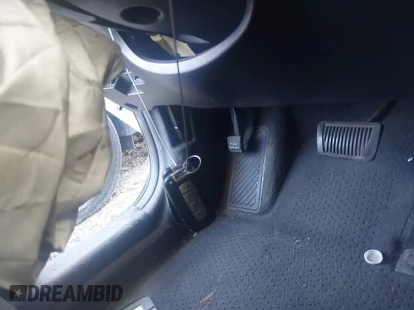 2013 Hyundai Sonata Limited with VIN 5NPEC4AC4DH722030, listed as a IAAI auction lot 41828152 with 162,524 mi miles and . Bid and sale history available at DreamBid. Image 11.