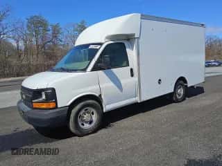 2014 Chevrolet Express Commercial with VIN 1GB0G2CG6E1210804, listed as a Copart auction lot 46897215 with 216,635 mi miles and Clean title. Bid and sale history available at DreamBid. Image 1.
