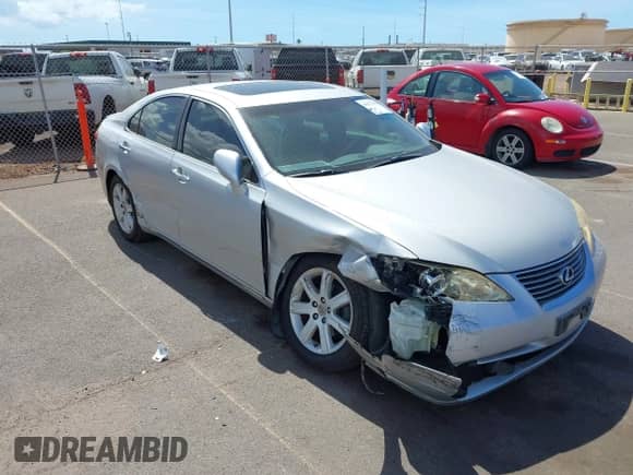 2007 Lexus ES 330 with VIN JTHBJ46G972099433, listed as a IAAI auction lot 43072742 with 192,645 mi miles and . Bid and sale history available at DreamBid. Image 6.