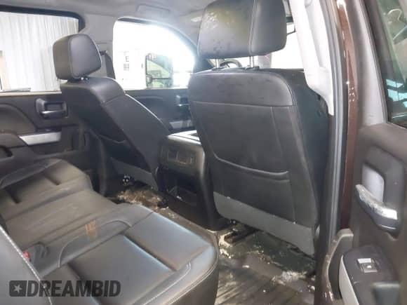 2018 Chevrolet Silverado 2500HD LTZ с VIN 1GC1KWEY6JF182799, выставлен на аукционе IAAI как лот 41868816 с пробегом 119 643 миль миль и . История ставок и продаж доступна на DreamBid. Изображение 8.