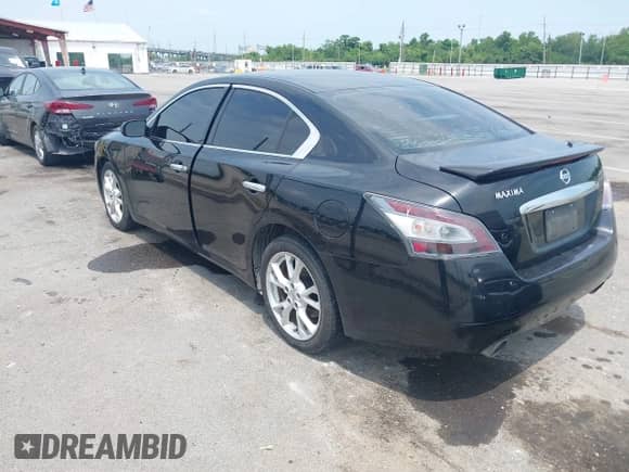 2012 Nissan Maxima SV z VIN 1N4AA5AP6CC803060, wystawiony jako IAAI lot #42335818 z przebiegiem 214 097 mil mil oraz . Historia ofert i sprzedaży dostępna na DreamBid. Obrazek 3.