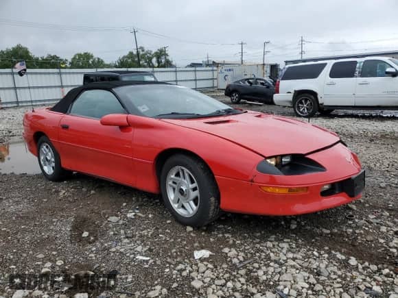1996 Chevrolet Camaro с VIN 2G1FP32K0T2103565, выставлен на аукционе Copart как лот 69472535 с пробегом 74 058 миль миль и Списание • Salvage title. История ставок и продаж доступна на DreamBid. Изображение 4.
